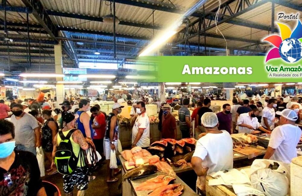 Aglomeração neste domingo (07), na Feira da Manaus Moderna - Foto: Patrick Marques